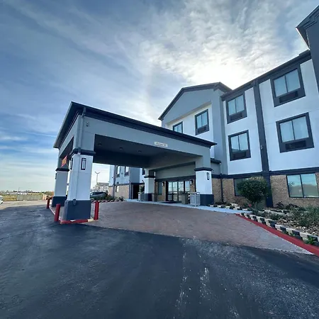Best Western Plus Schulenburg Inn & Suites Exterior photo